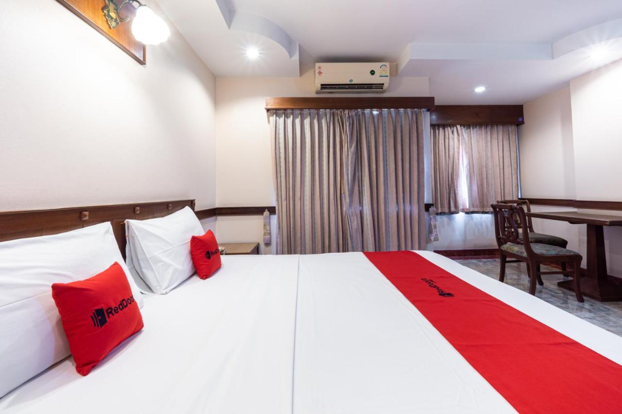 Reddoorz Navin Mansion 3 Pattaya Hotel Luaran gambar