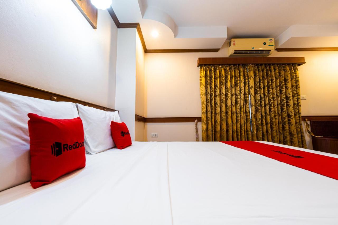 Reddoorz Navin Mansion 3 Pattaya Hotel Luaran gambar